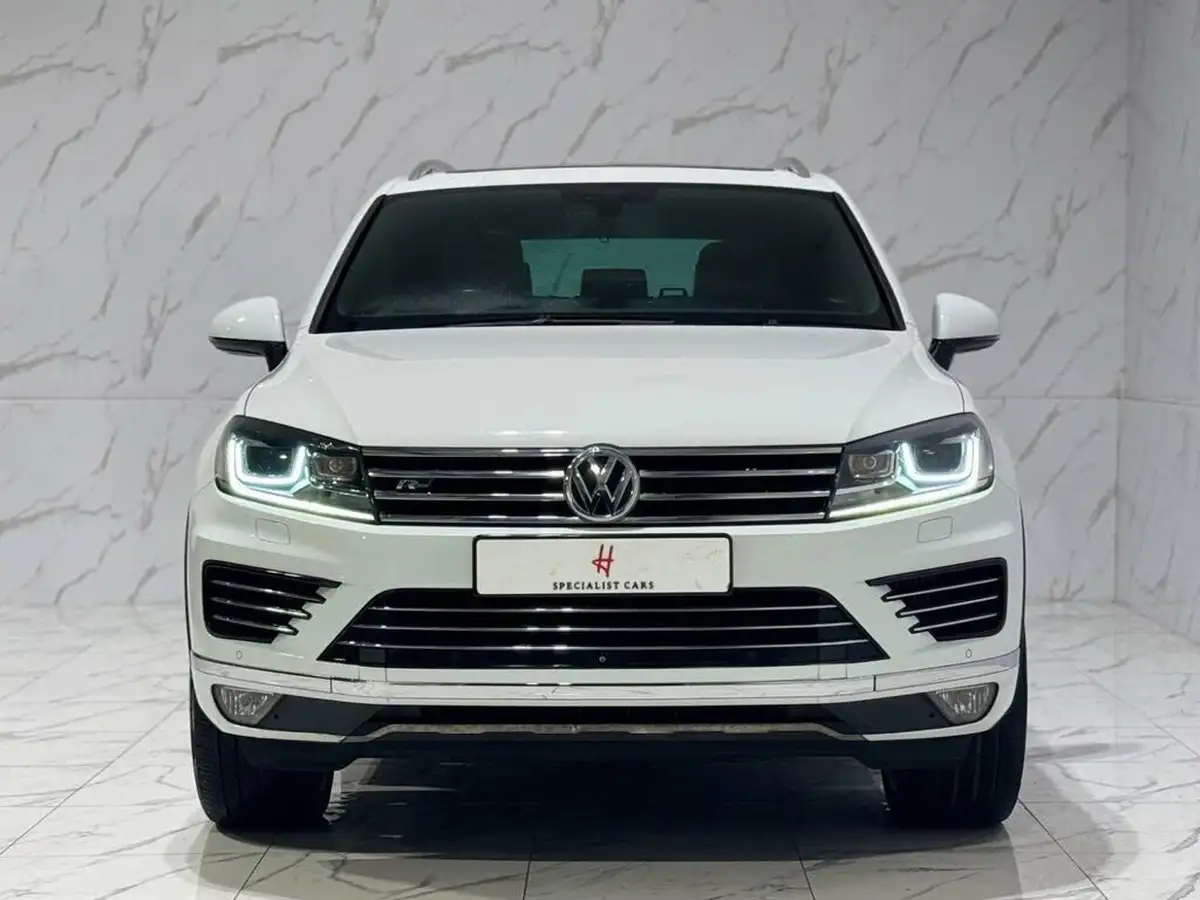 2017-volkswagen-touareg-30tdi-r-line-plus-204ps-bmtss-2970cc-big-1