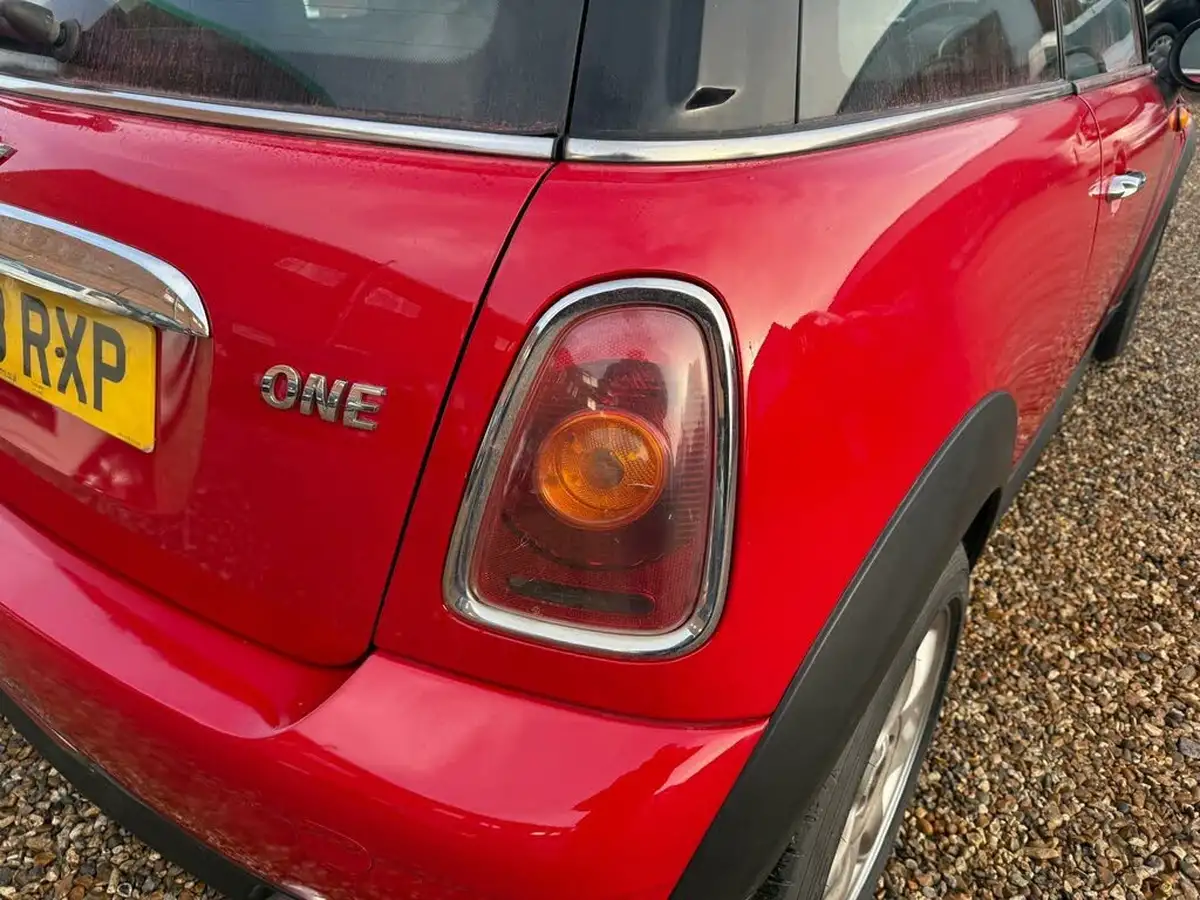 2008-mini-cooper-14-one-95bhp-big-72