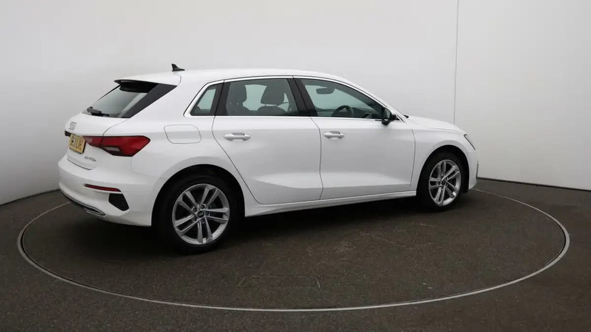 2021-audi-a3-14-40-tfsi-e-sport-big-44