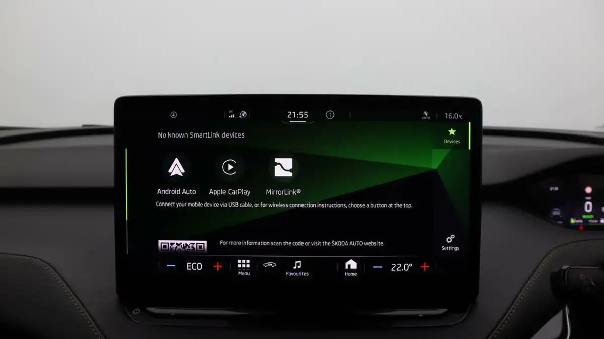 2022-skoda-enyaq-e-60-big-24