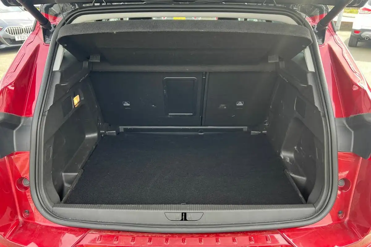 2023-vauxhall-grandland-12-ultimate-130ps-big-17