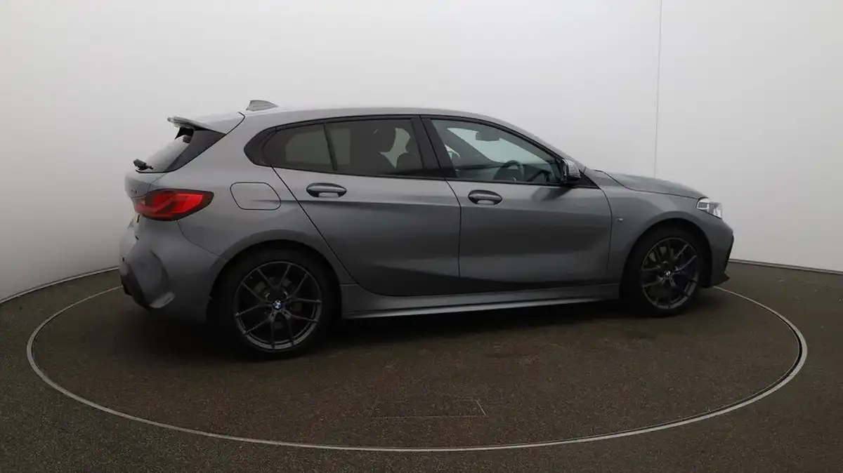 2024-bmw-1-series-15-118i-m-sport-lcp-dct-big-44