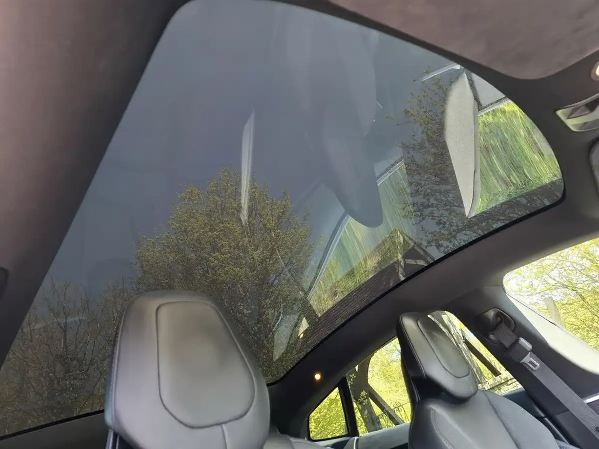 2018-tesla-model-s-e-75d-big-7
