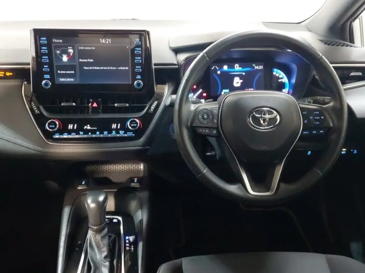 2022-toyota-corolla-20-vvt-i-icon-193bhp-hatchback-big-6
