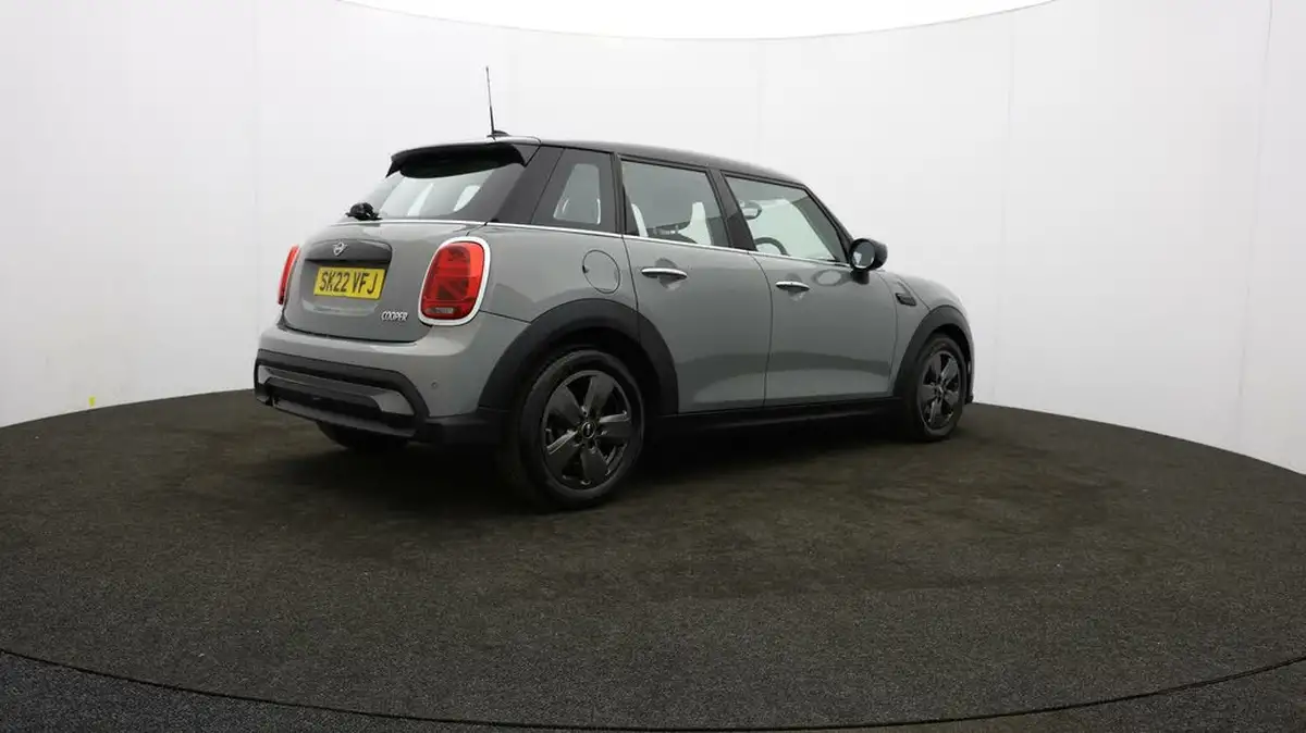 2022-mini-cooper-15-cooper-classic-hatchback-5d-auto-big-25