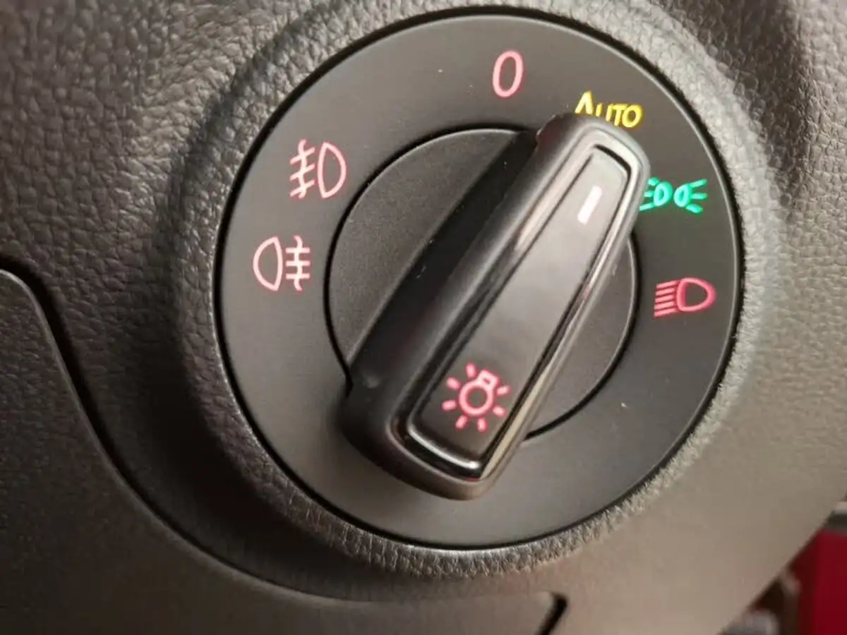 2024-seat-arona-10-tsi-fr-limited-edition-big-18