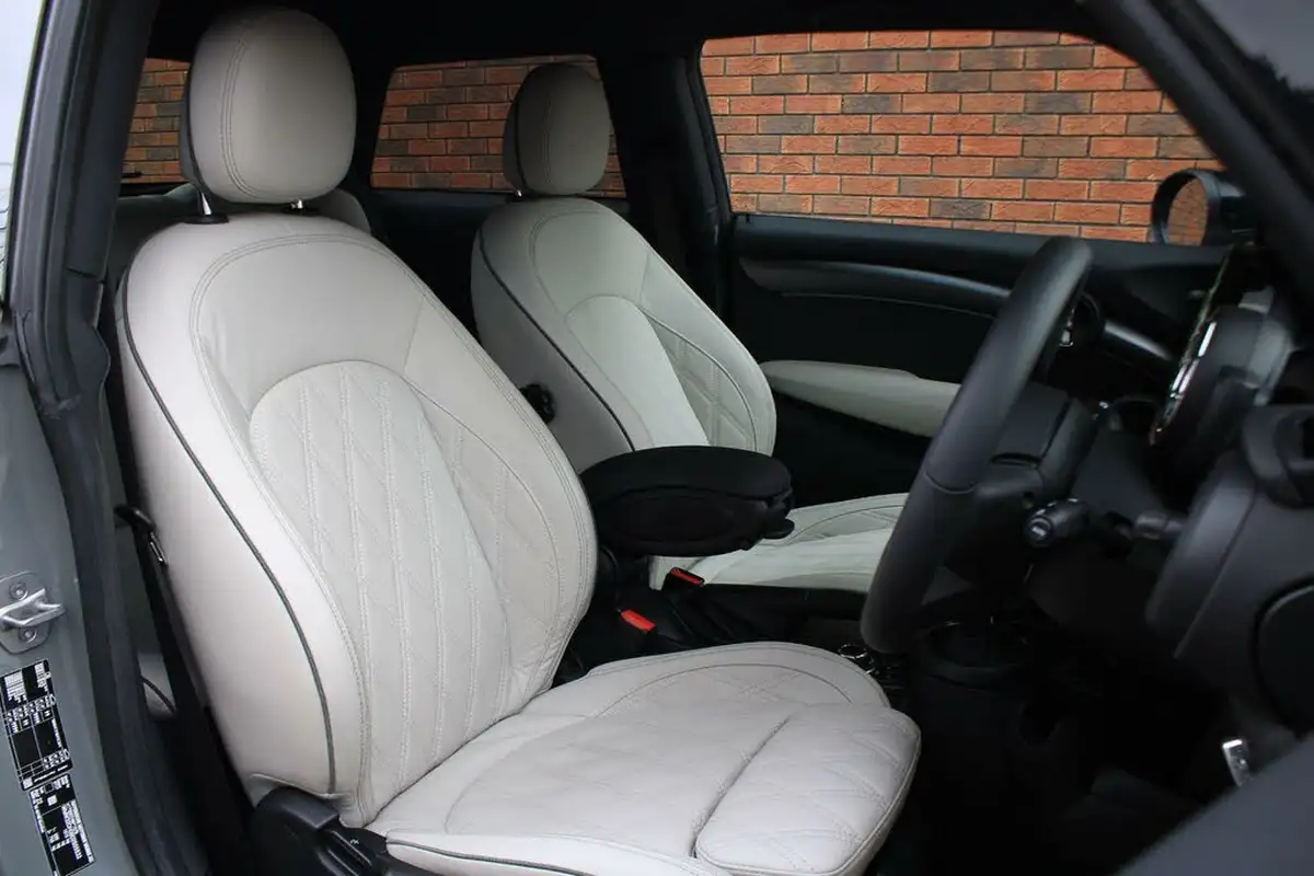 2022-mini-cooper-15-cooper-exclusive-hatchback-3d-auto-big-3
