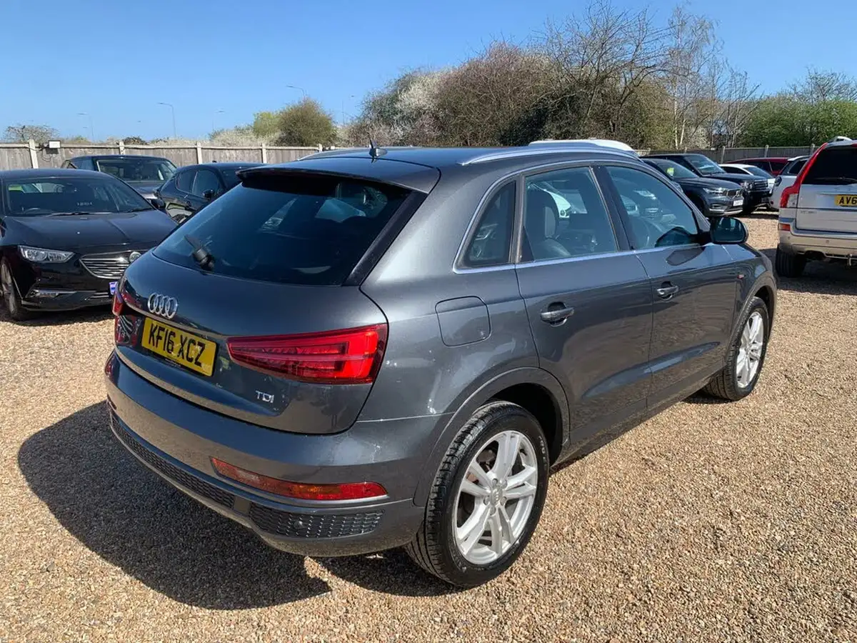 2016-audi-q3-20-tdi-s-line-navigation-big-6