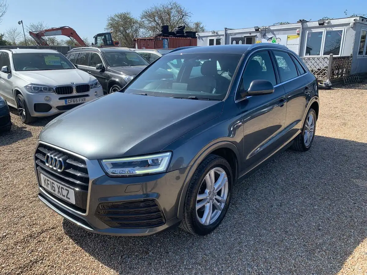 2016-audi-q3-20-tdi-s-line-navigation-big-2