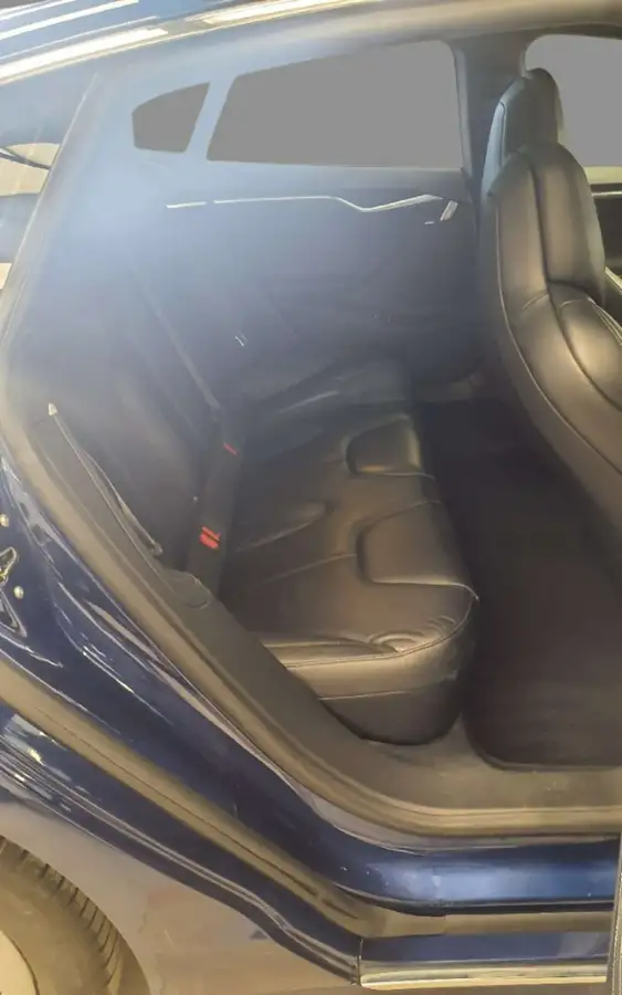 2017-tesla-model-s-e-90d-311kw-big-9