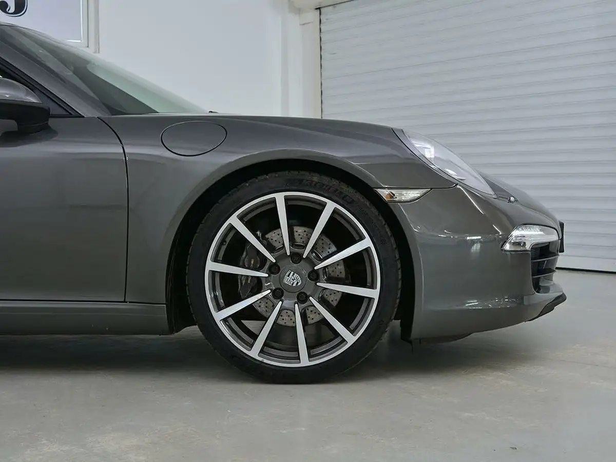 2013-porsche-911-34-carrera-coupe-pdk-big-11