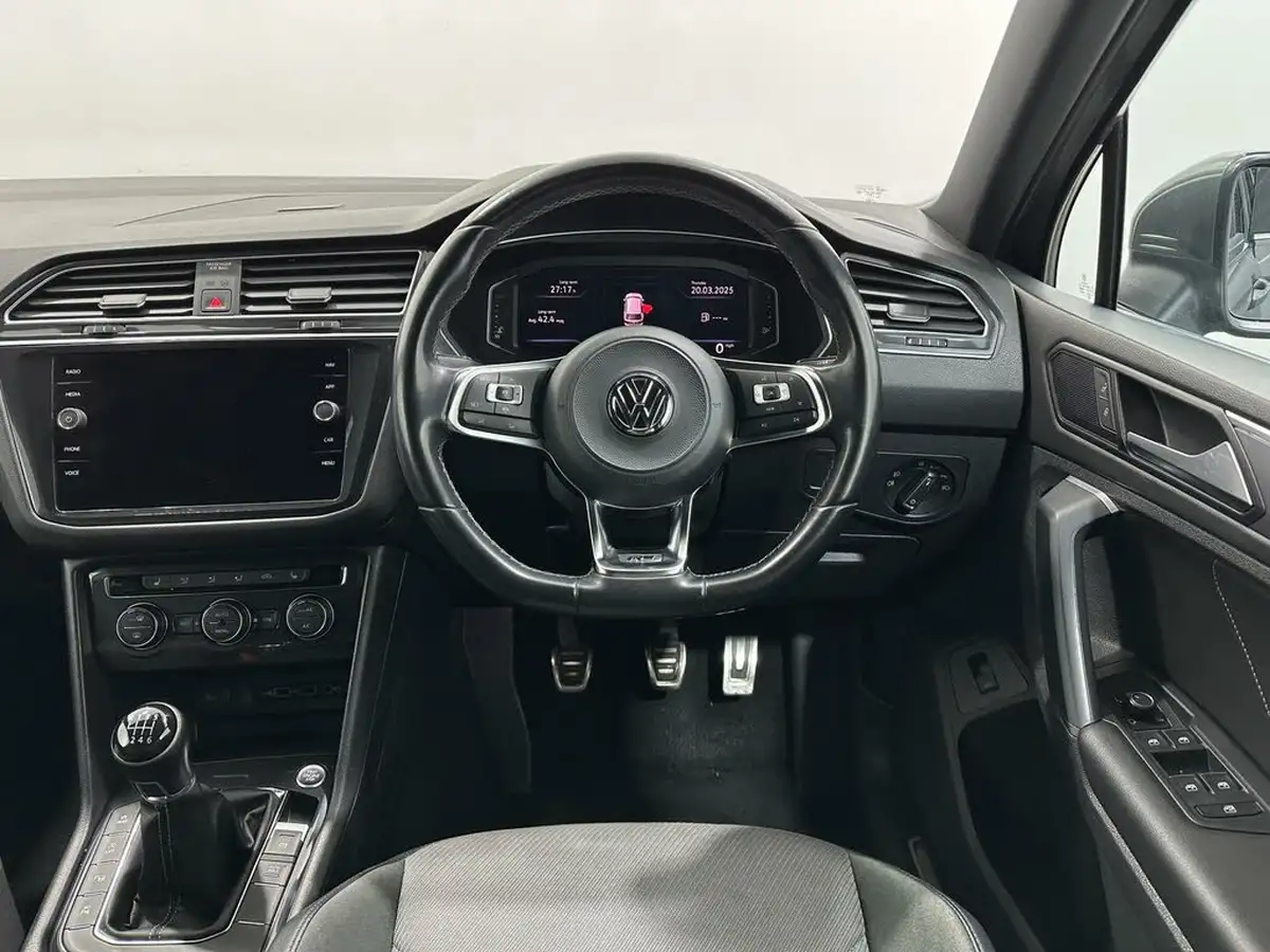 2019-volkswagen-tiguan-20tdi-r-line-tech-150ps-big-10