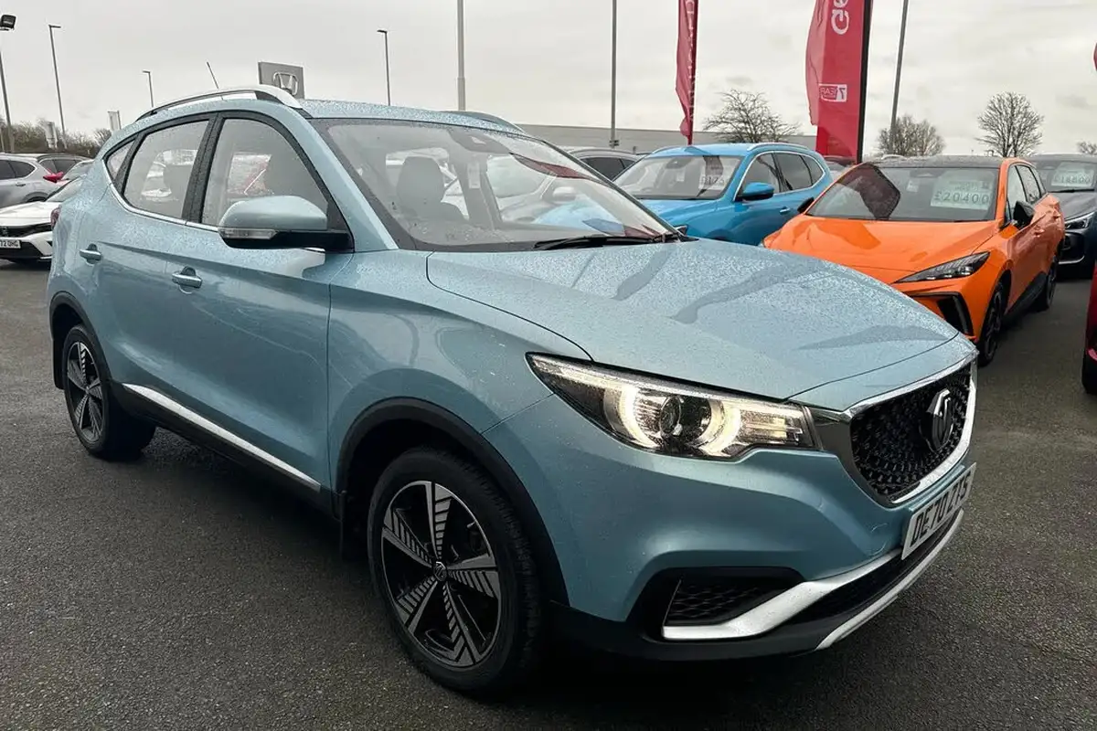 2020-mg-zs-suv-e-exclusive-ev-big-20