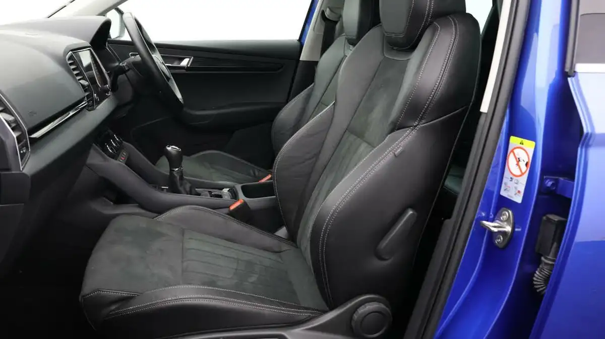 2021-skoda-karoq-15-tsi-se-l-big-13