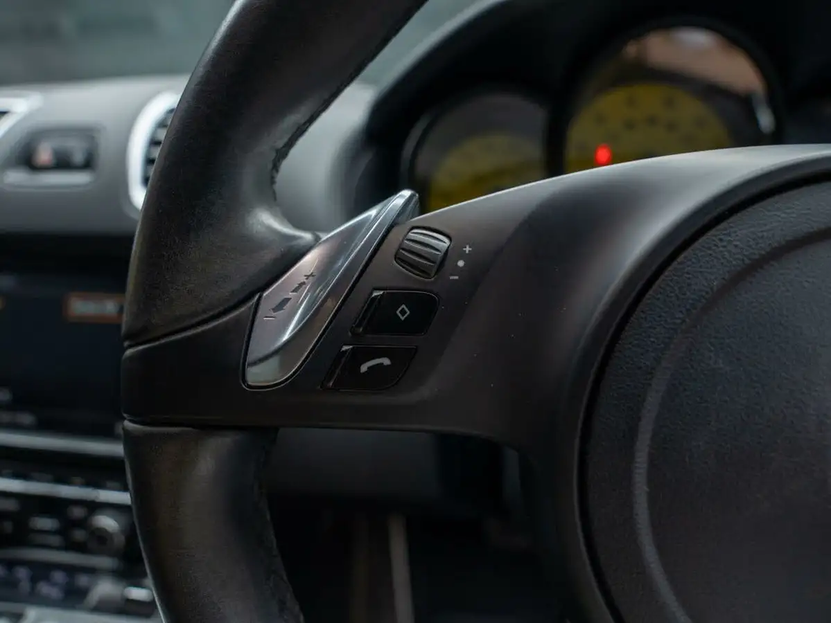 2016-porsche-cayman-27-pdk-big-19