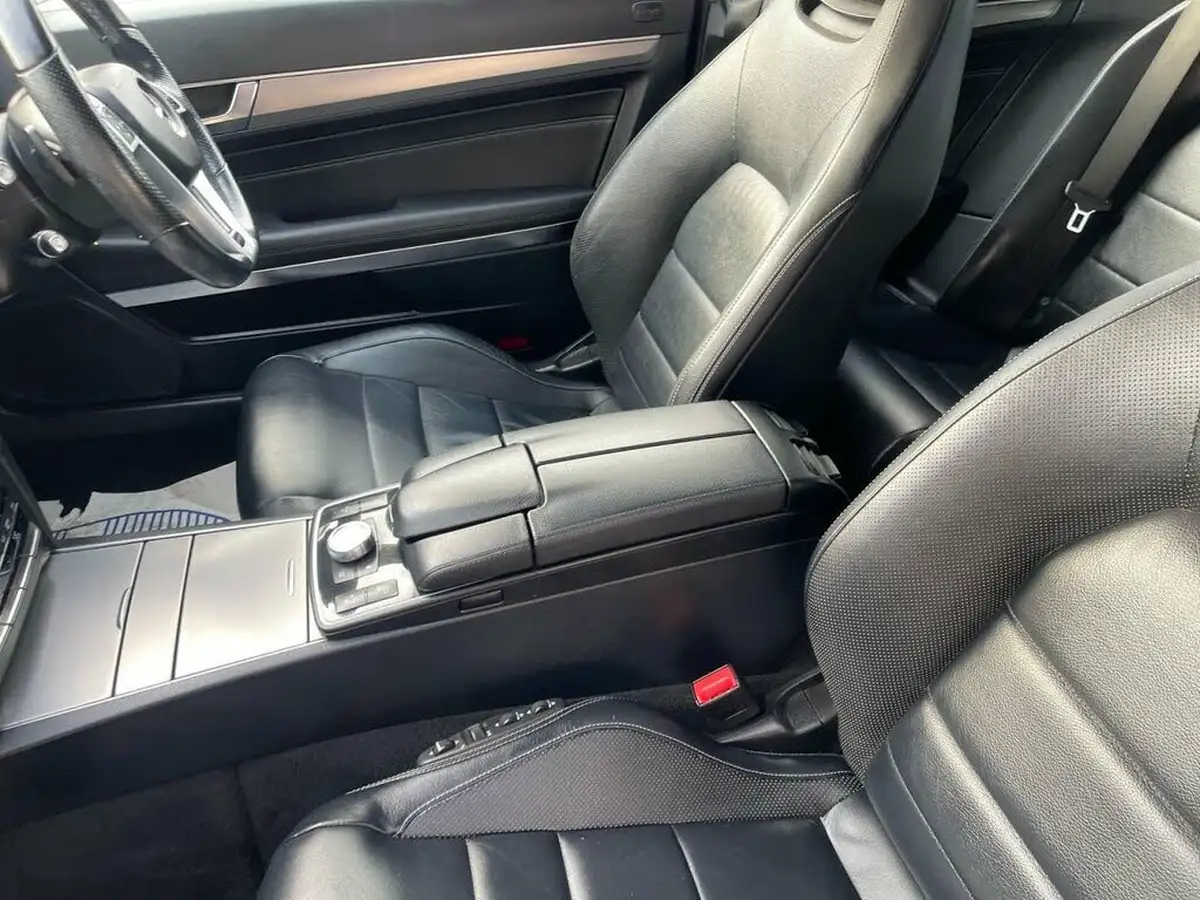 2013-mercedes-benz-e-class-21td-e250-cdi-amg-sport-cdi-cabriolet-2d-big-69