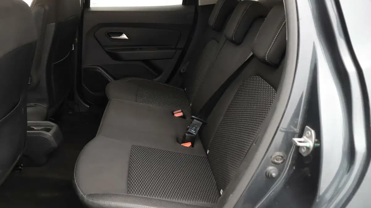 2018-dacia-duster-15dci-comfort-big-16