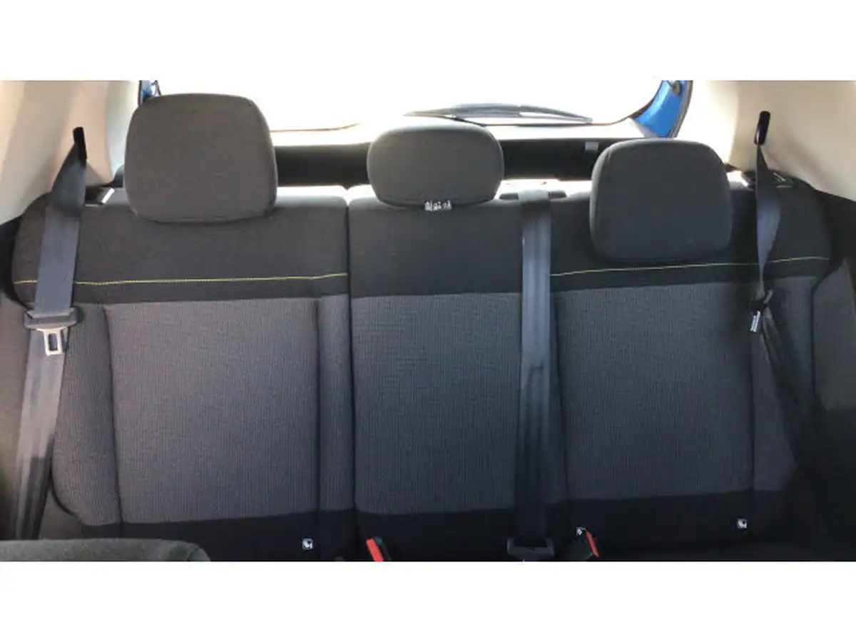 2019-citroen-c3-12-puretech-flair-82ps-ss-big-14