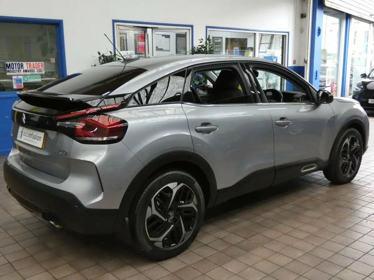 2021-citroen-c4-15bluehdi-shine-130ps-eat8-big-47