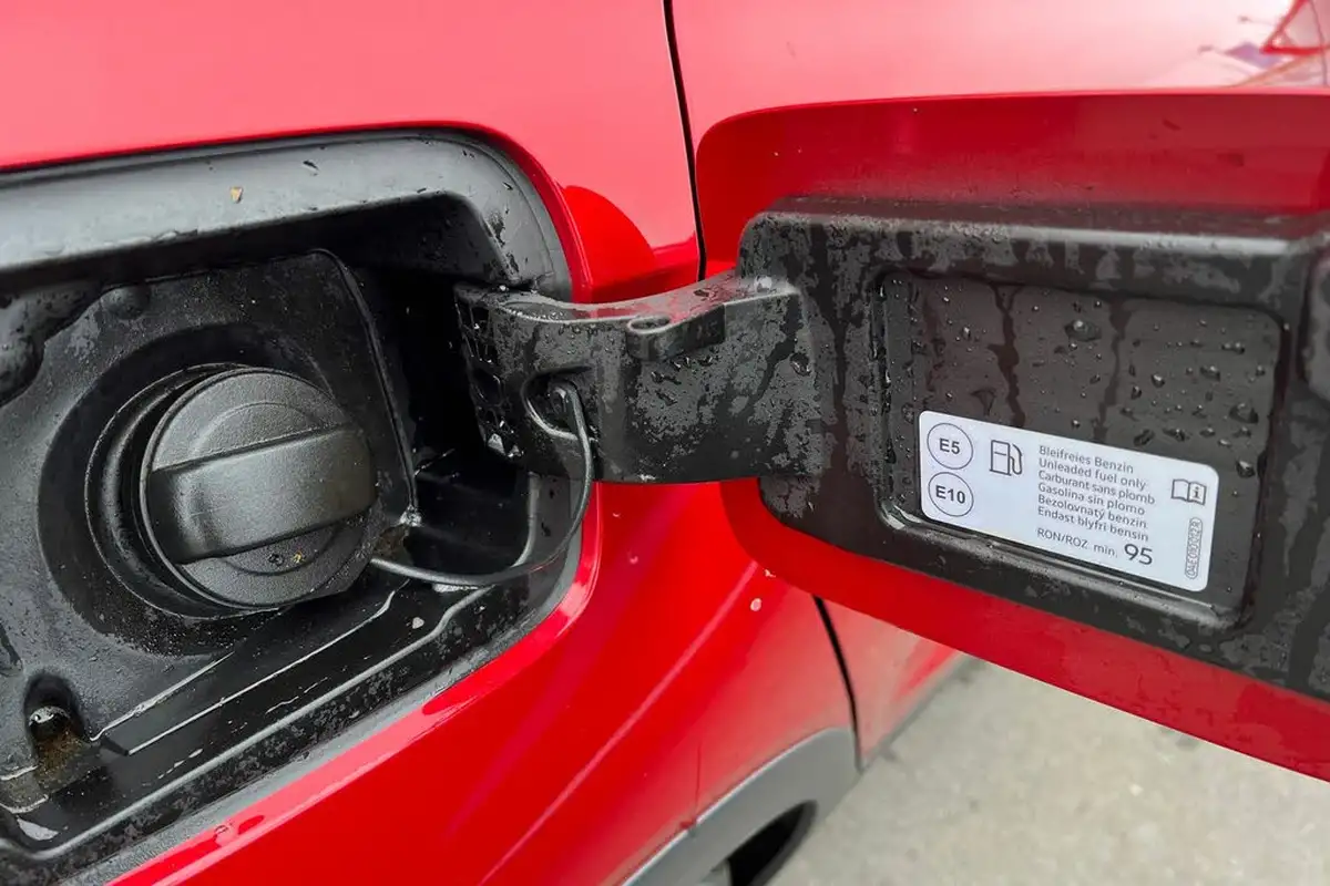 2021-seat-arona-10-tsi-evo-se-technology-big-14