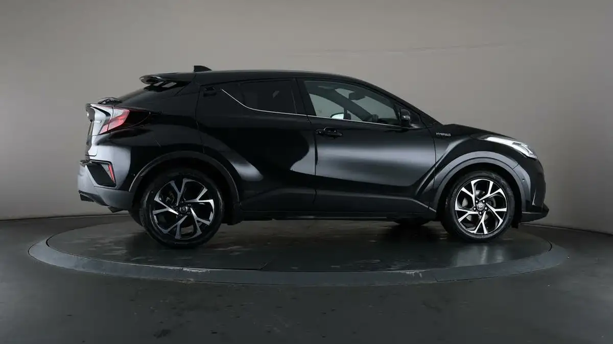 2021-toyota-c-hr-18-vvt-i-design-big-56