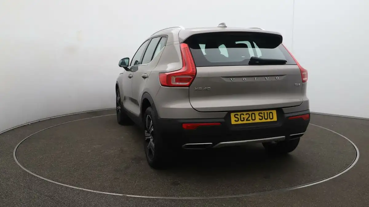 2020-volvo-xc40-20-t4-inscription-pro-big-50