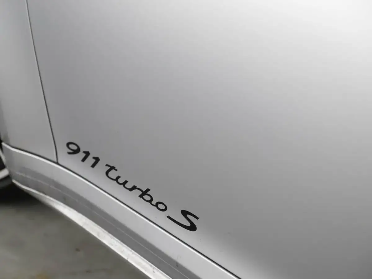 2016-porsche-911-38-turbo-s-coupe-big-16