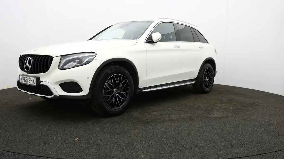 2019-mercedes-benz-glc-class-21d-glc250d-sport-premium-plusss-station-wagon-5d-big-53