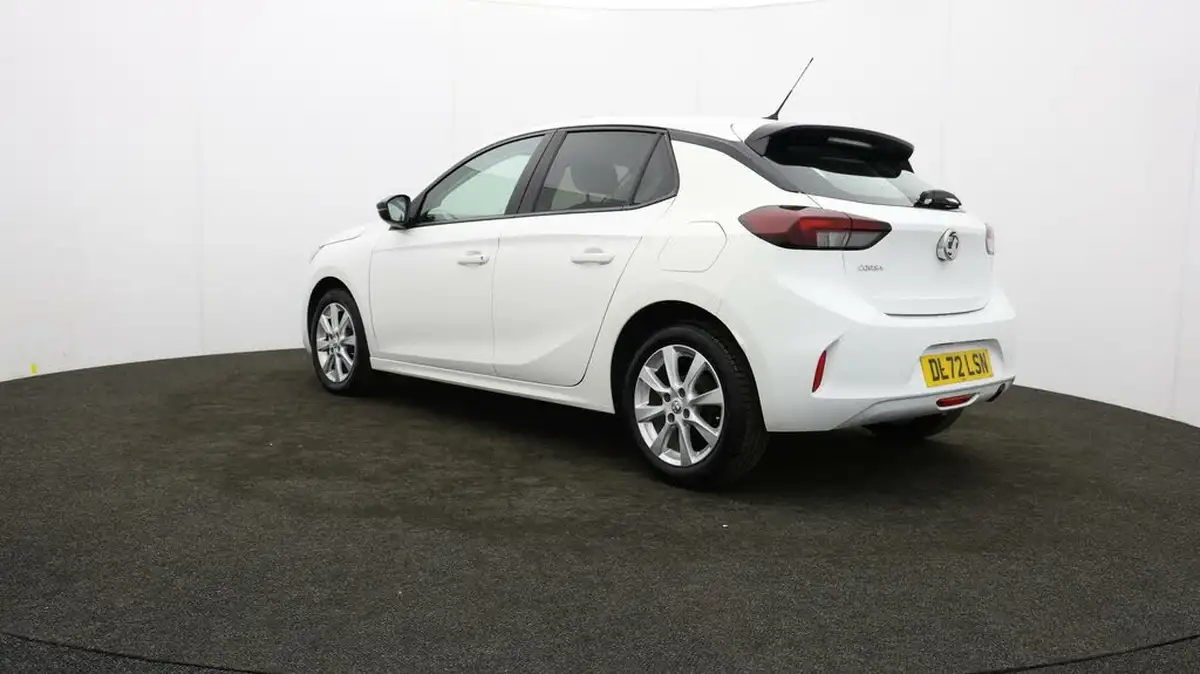 2023-vauxhall-corsa-12i-design-big-4