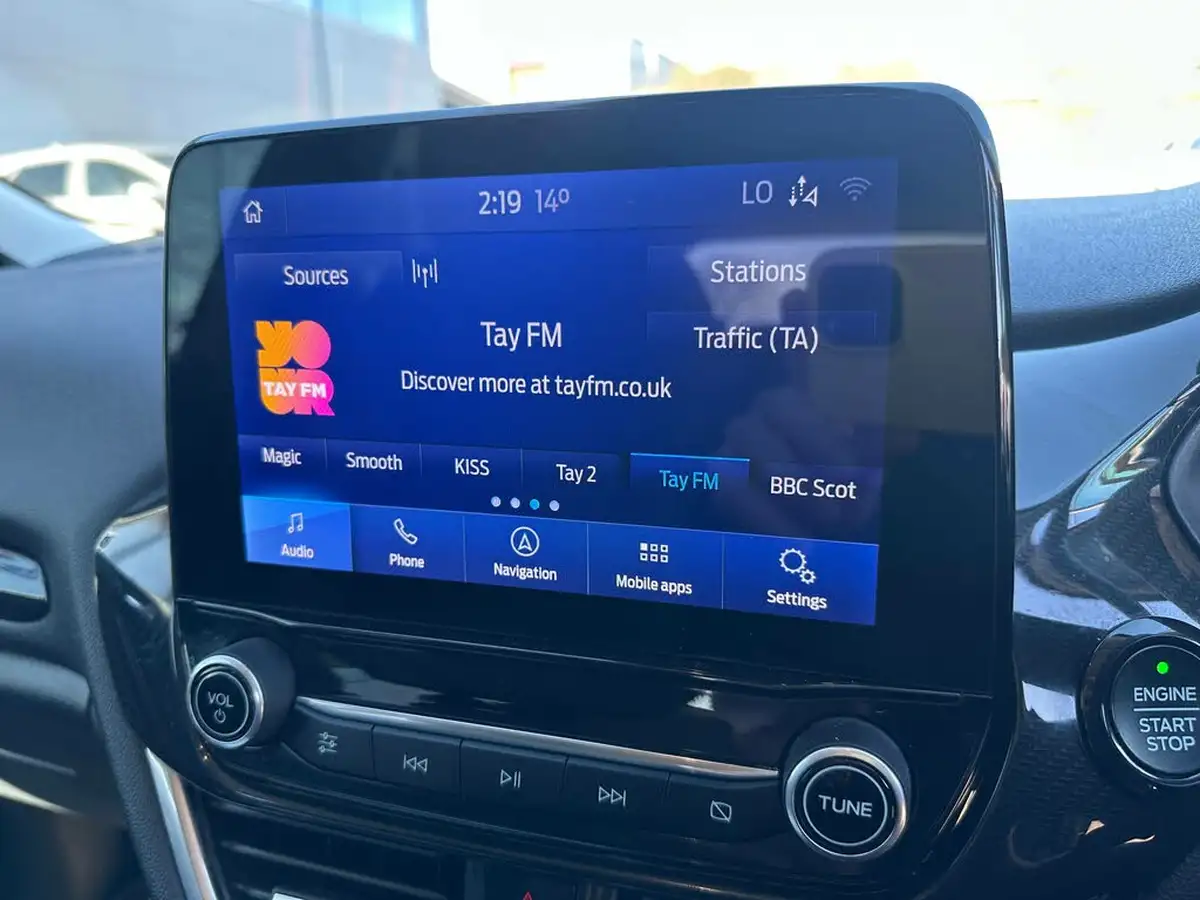 2020-ford-fiesta-big-18