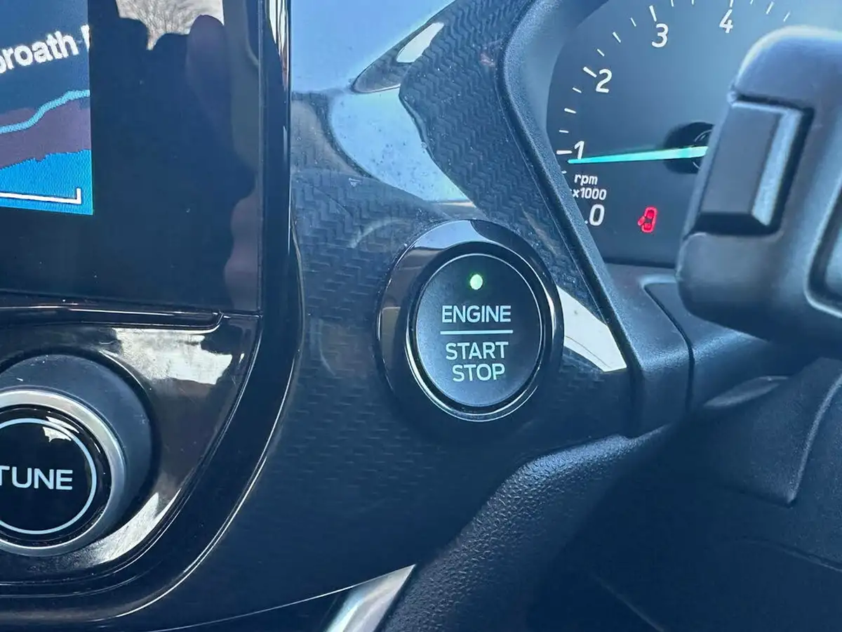 2020-ford-fiesta-big-22