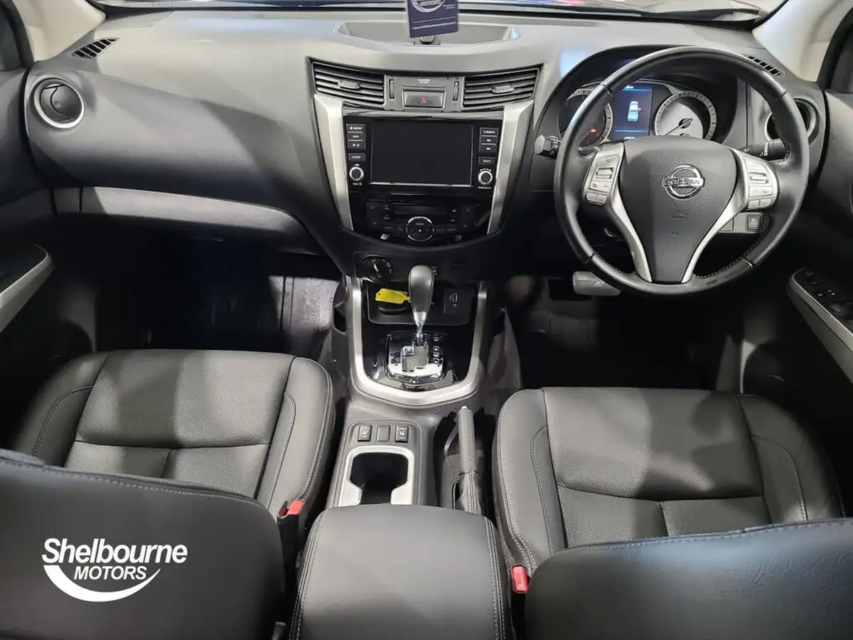 2021-nissan-navara-23dci-tt-tekna-8-navileather-auto-big-15