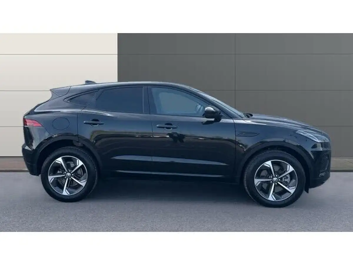 2024-jaguar-e-pace-20-d200-r-dynamic-se-black-big-4