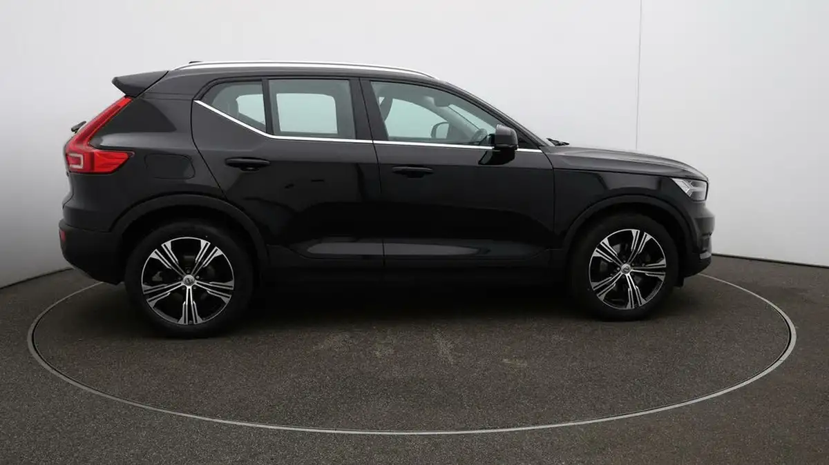 2020-volvo-xc40-20-b4-inscription-pro-big-8