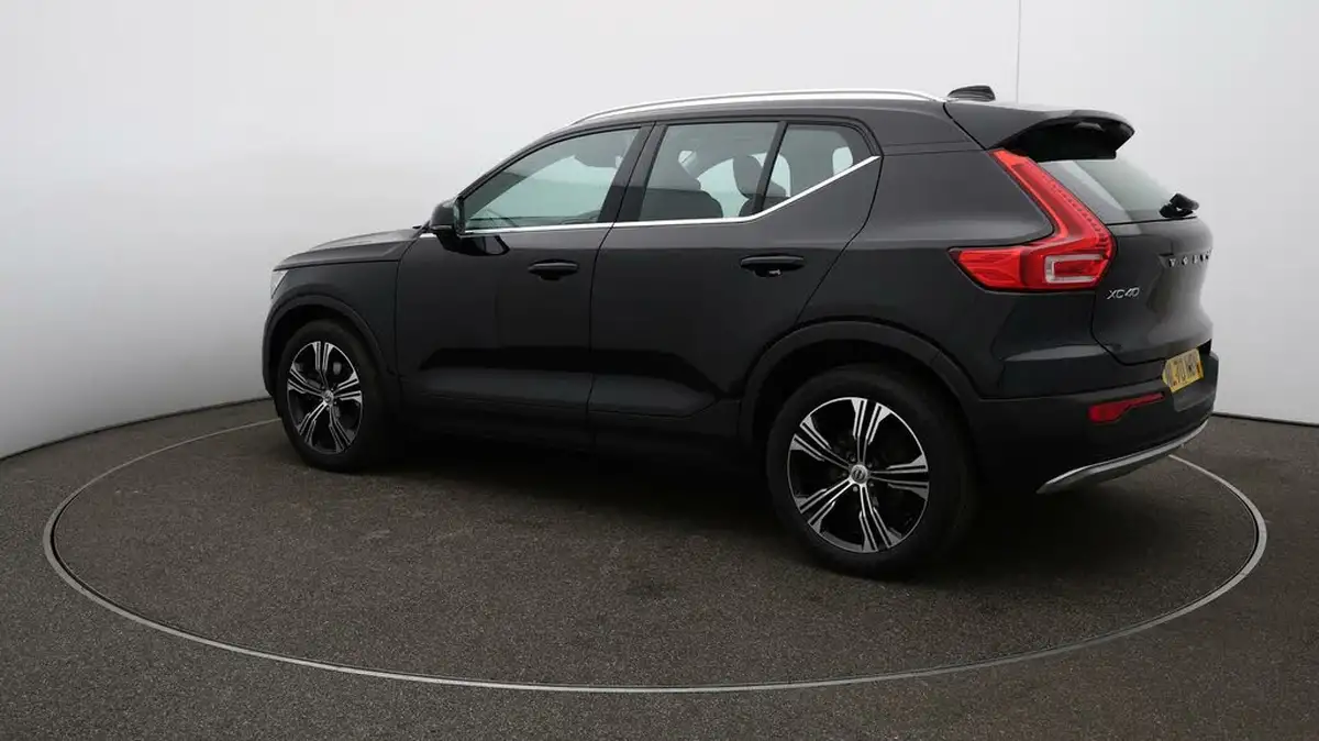 2020-volvo-xc40-20-b4-inscription-pro-big-26