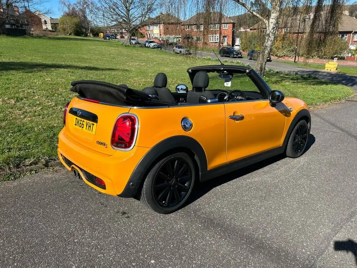 2016-mini-cooper-20-cooper-s-ss-convertible-2d-big-8