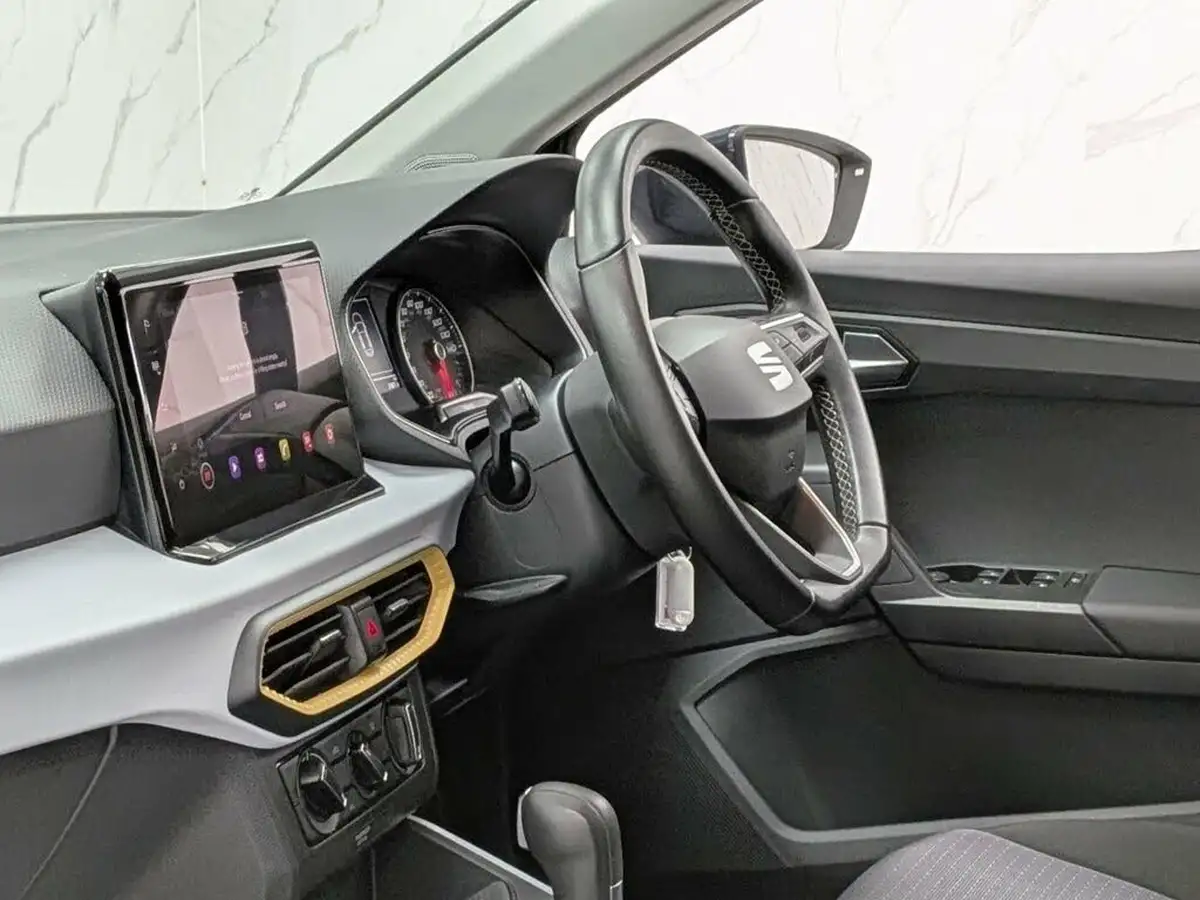 2022-seat-arona-10-tsi-se-technology-big-13
