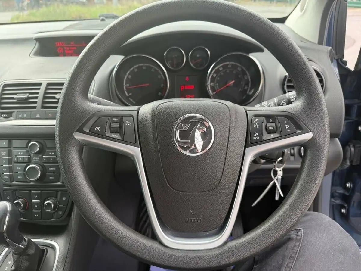 2017-vauxhall-meriva-14i-16v-turbo-club-120ps-auto-big-24