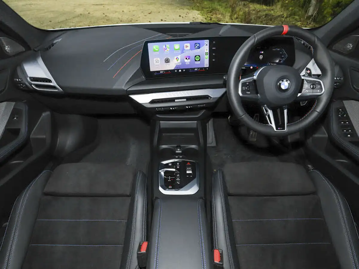 2024-bmw-1-series-20-m-135-xdrive-big-2