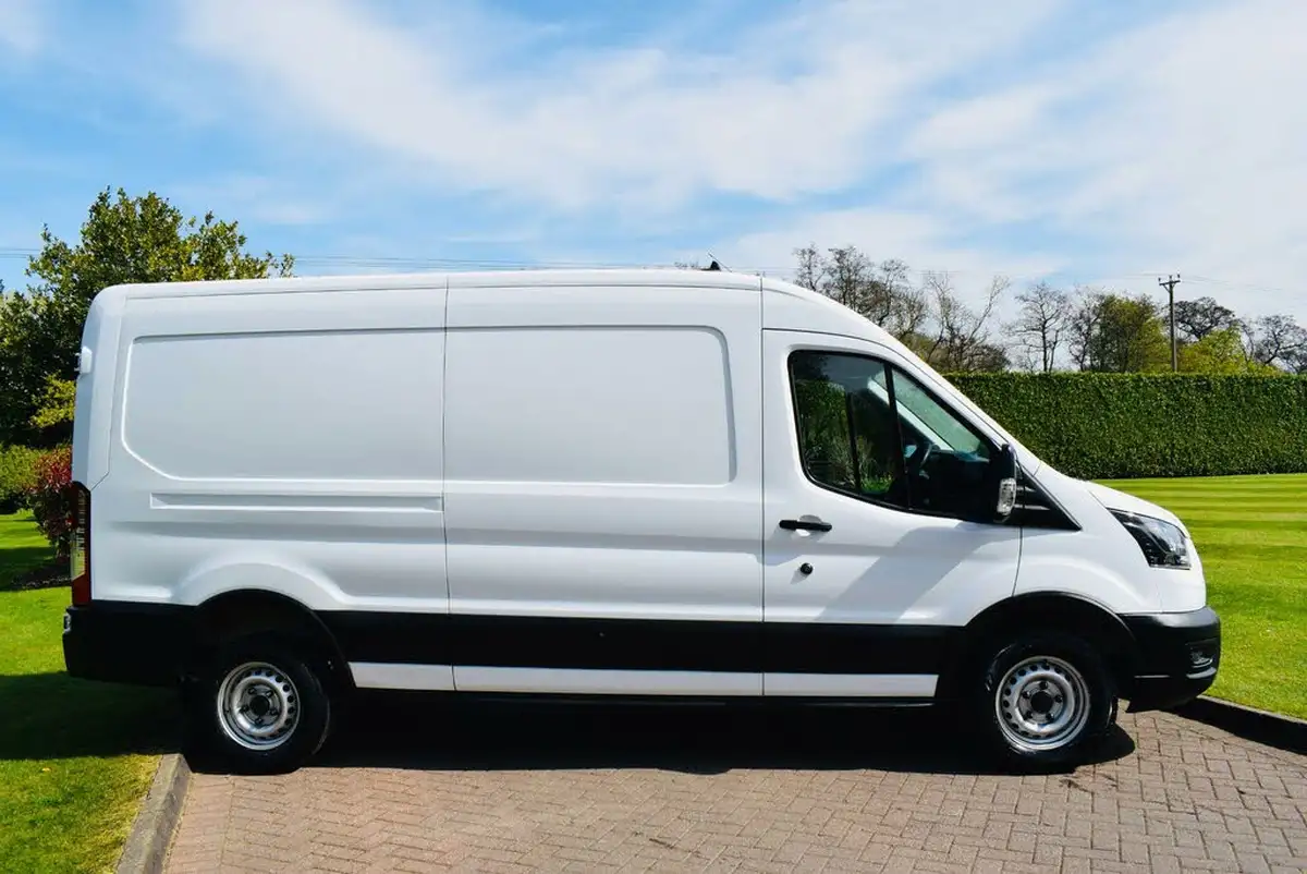 2020-ford-transit-20tdci-350-l2h3-leader-130pseu6dt-panel-van-auto-big-7