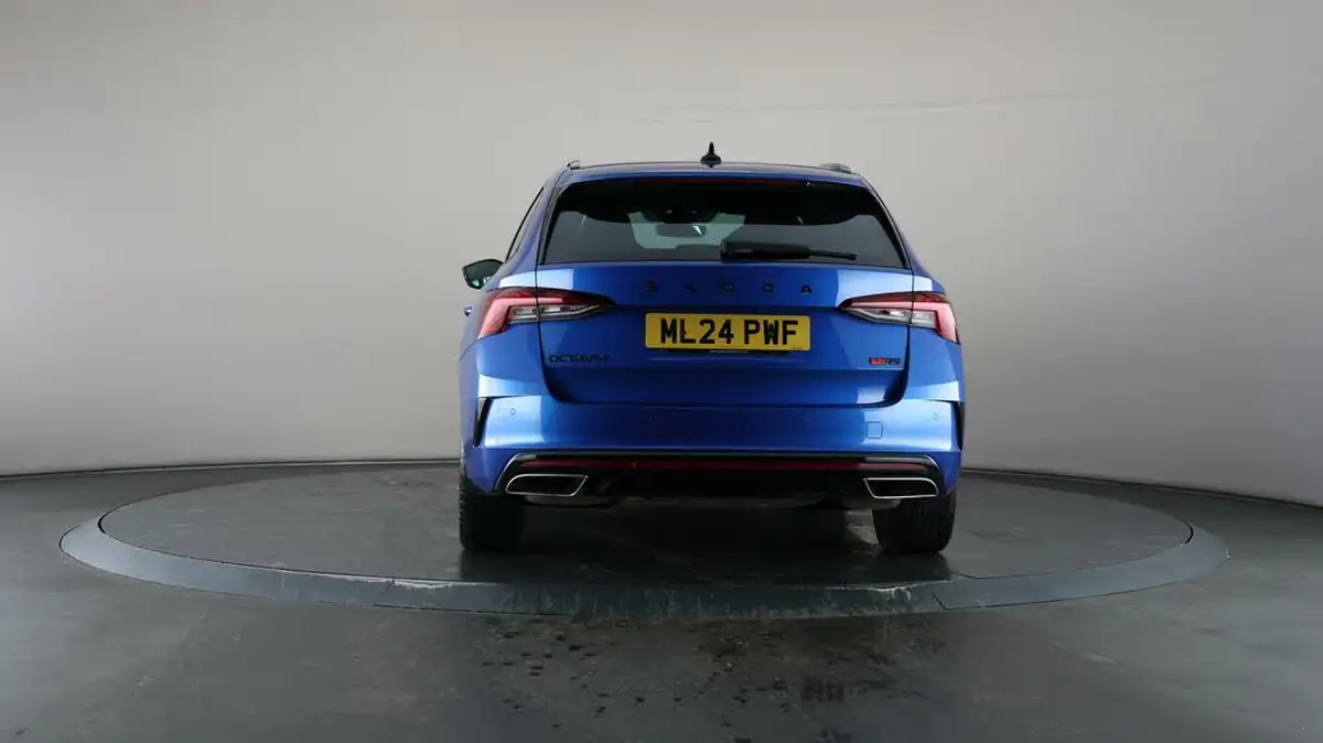 2024-skoda-octavia-20-tsi-vrs-245ps-estate-dsg-big-27