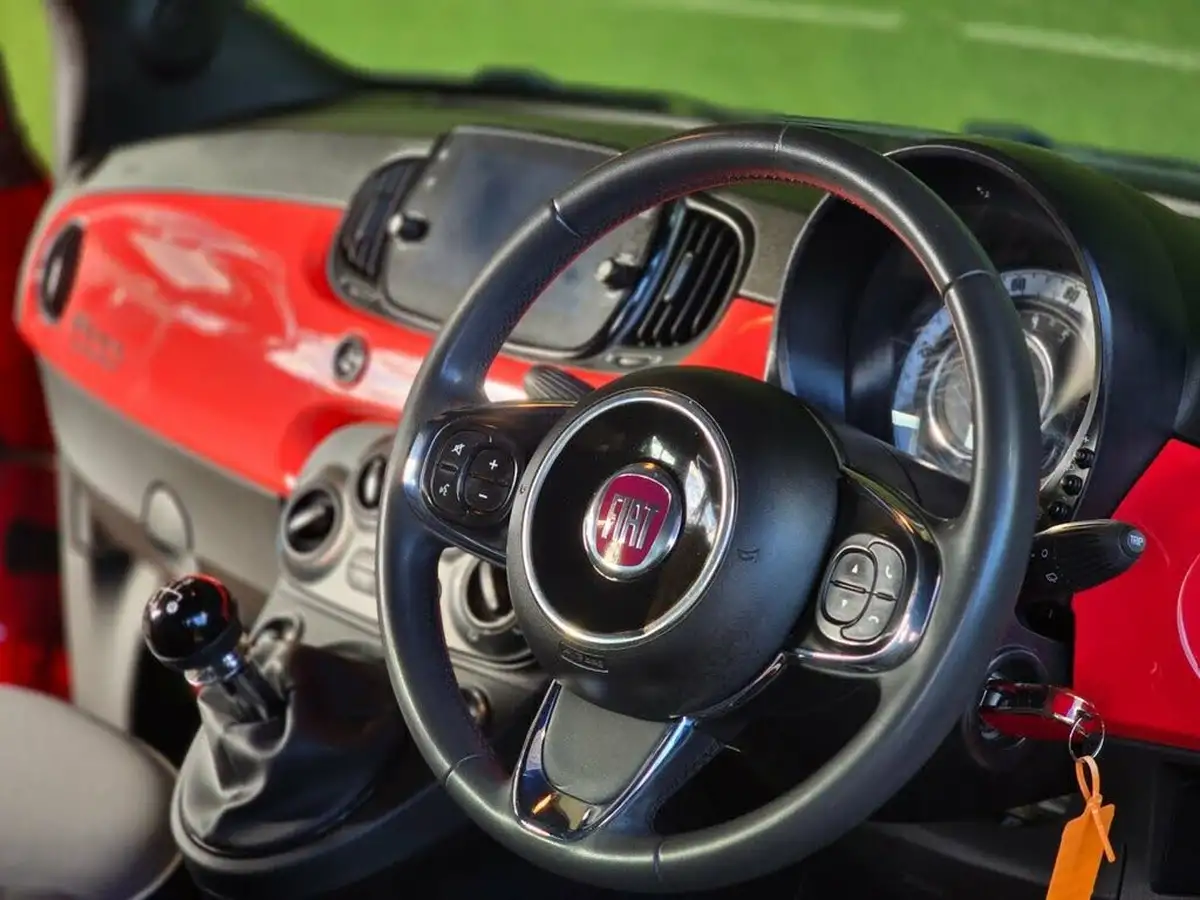 2020-fiat-500-12-lounge-big-19