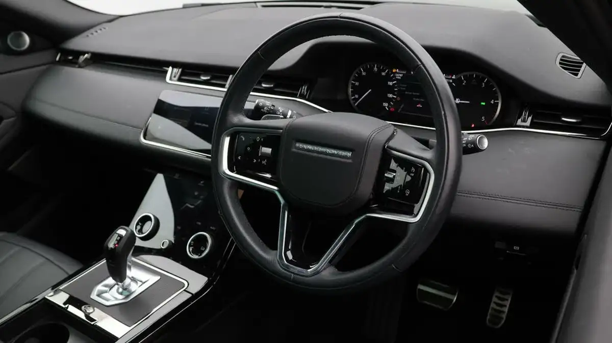 2022-land-rover-range-rover-evoque-20-d200-r-dynamic-hse-big-9