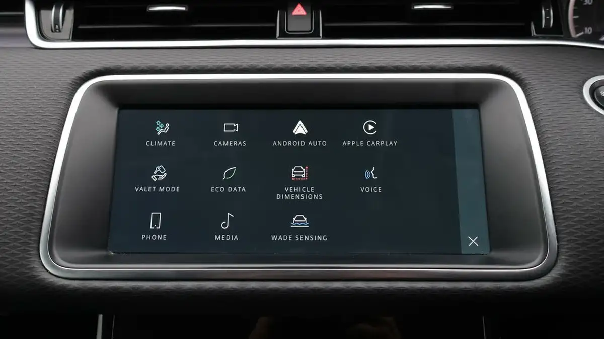 2021-land-rover-range-rover-evoque-20-d165-big-26