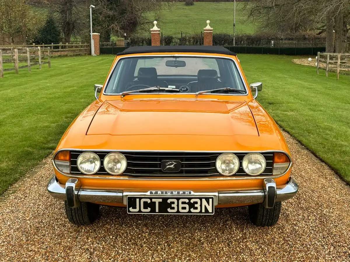 1975-triumph-stag-30-big-15