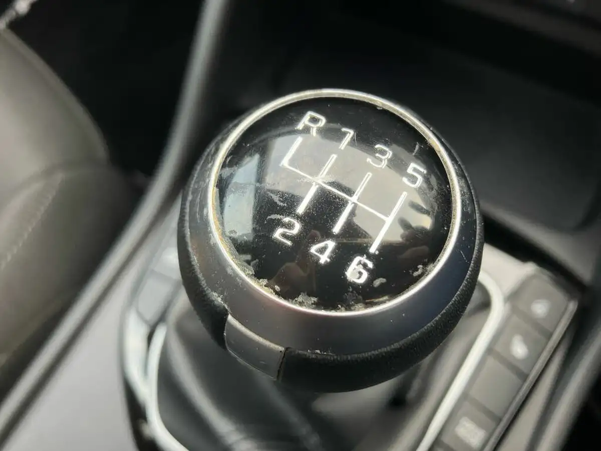 2021-hyundai-tucson-16-t-gdi-premium-150ps-48-volt-mhev-1598cc-big-33