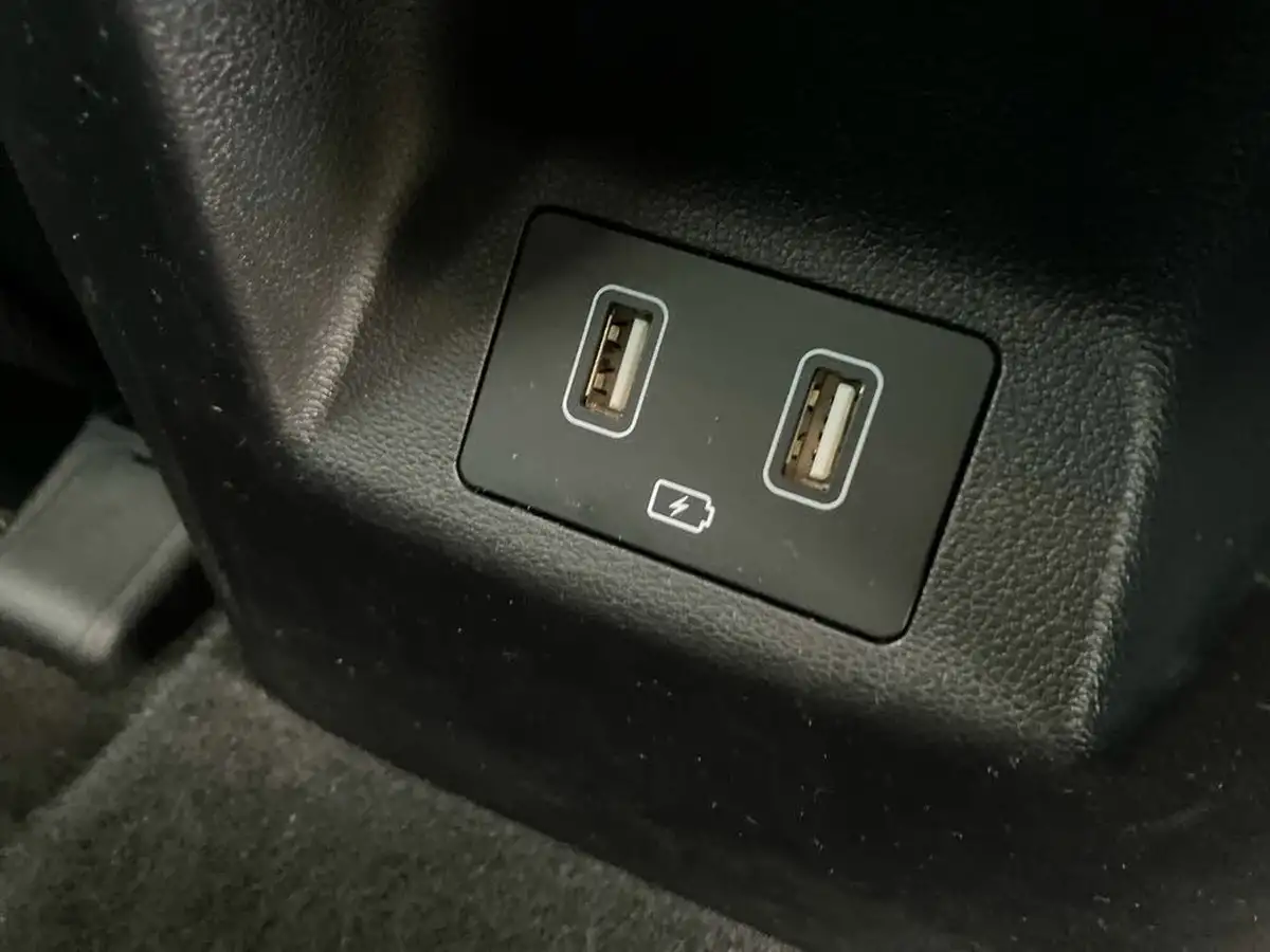 2021-hyundai-tucson-16-t-gdi-premium-150ps-48-volt-mhev-1598cc-big-29