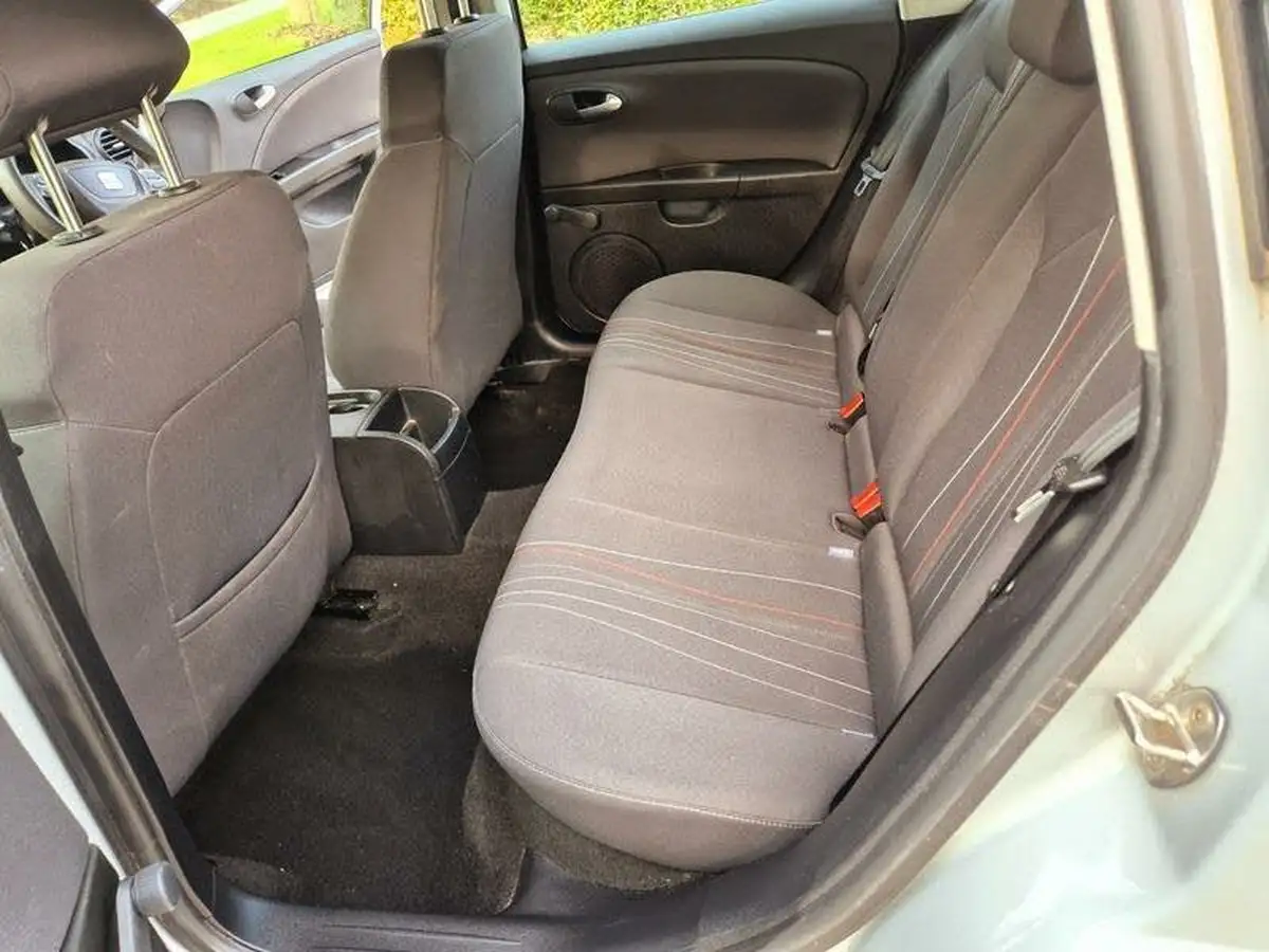 2012-seat-leon-12-s-copa-big-11