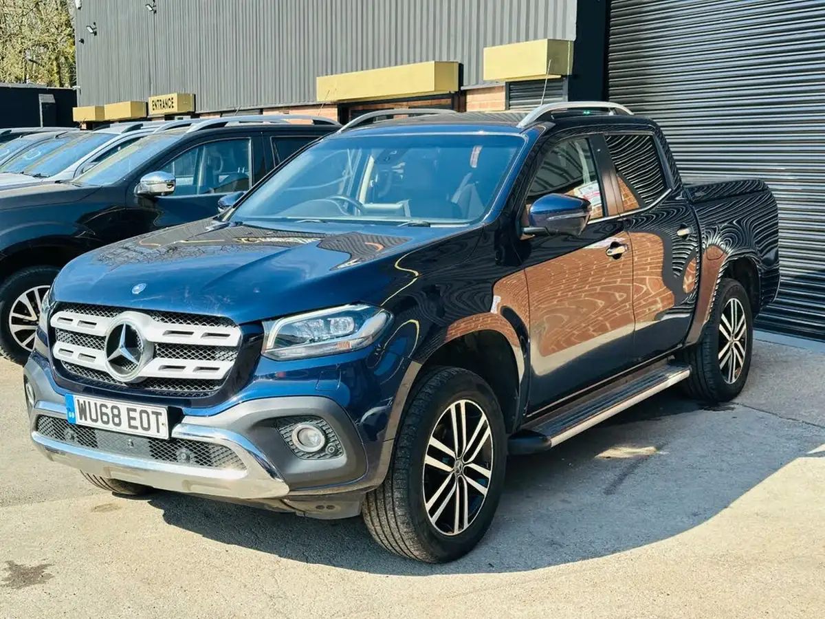 2018-mercedes-benz-x-class-23td-250-power-big-35