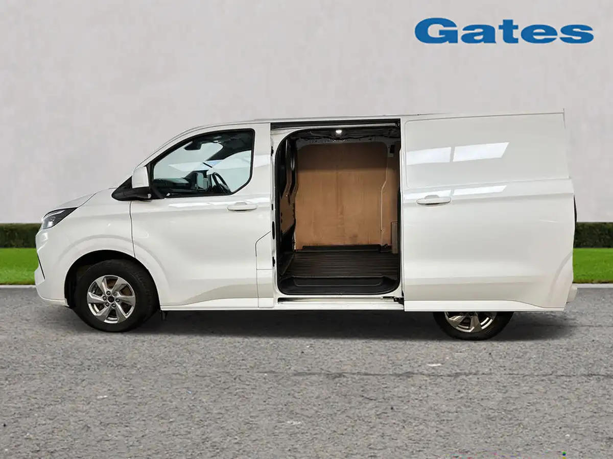 2023-ford-transit-custom-20tdci-280-l1h1-limited-136pseu6e-panel-van-1996cc-big-4